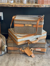 Load image into Gallery viewer, Rate Vintage Hartman Luggage