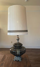 Load image into Gallery viewer, Hollywood Regency Lamp
