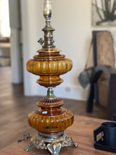 Load image into Gallery viewer, MCM Optic Amber Table Lamp
