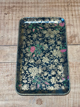 Load image into Gallery viewer, Vintage Appetizer Plates Canapé Tray - Roses
