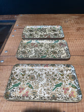 Load image into Gallery viewer, Vintage Appetizer Plates Canapé Tray - Birds
