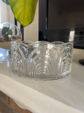 Load image into Gallery viewer, Scalloped Art Deco Candy Dish
